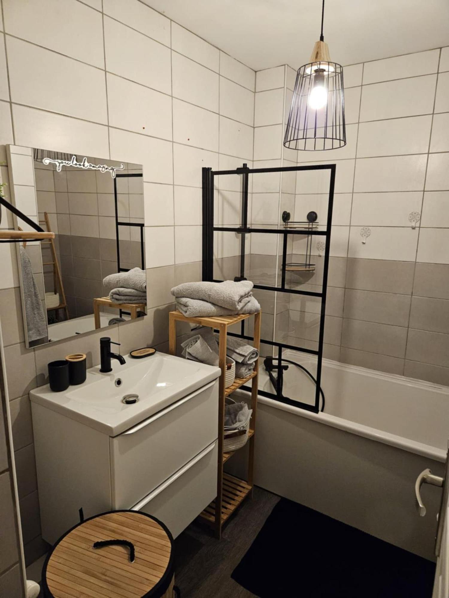 A&M Games And Spa Charleville-Mézières Eksteriør bilde